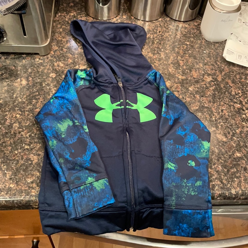 3T blue and green under armour track suit